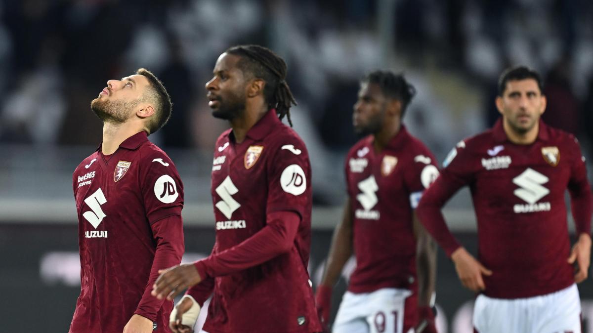 Ultras Torino in protesta: contro il Lecce la Curva Maratona non ha esposto striscioni