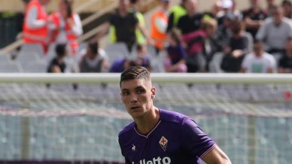 Fiorentina, Milenkovic racconta: “Paolo Maldini riferimento assoluto, l’ho studiato tanto”