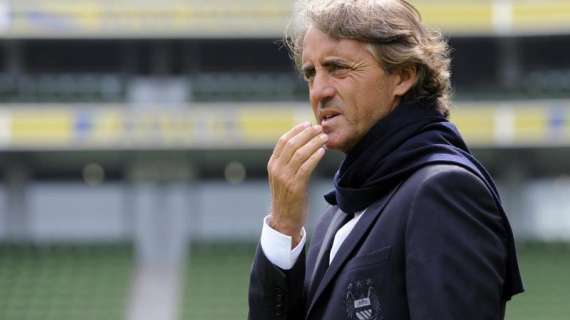 Mancini: "Non cerchiamo un sostituto per Tevez"