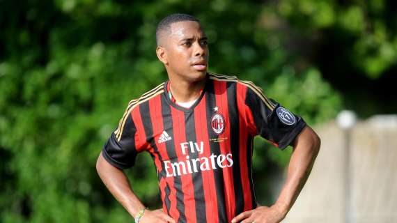 UFFICIALE: Robinho rinnova con il Milan fino al 2016
