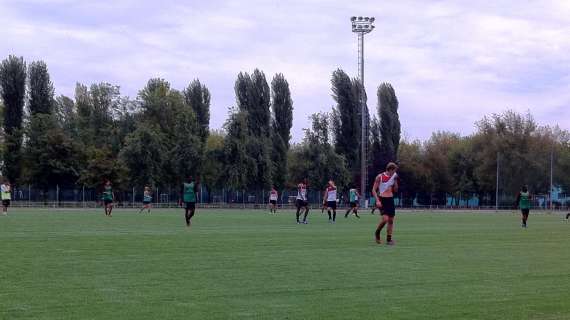 VIDEO - Tecnica e divertimento: ecco come si allenano i baby rossoneri al Vismara