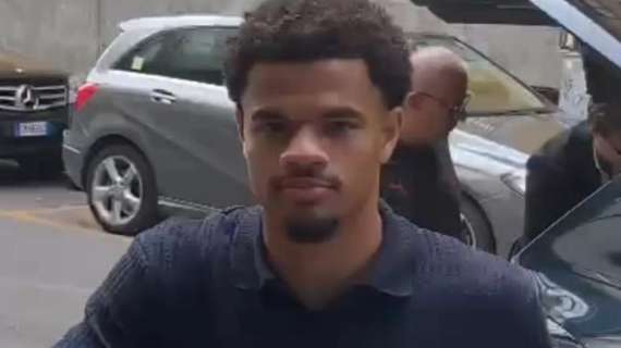 UFFICIALE: Athekame è un nuovo calciatore del Milan. Contratto fino al 2030