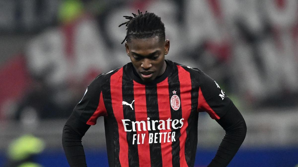 Verso Como-Milan: Leao non è ancora al meglio, Allegri potrebbe confermare Pulisic-Fullkrug davanti