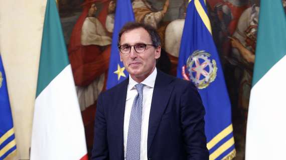 Ministro Boccia: "Valutiamo se limitare spostamento fra regioni"