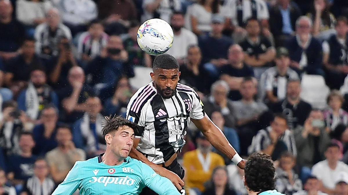 Calcio, Bremer: "La Juve galleggia da 6 anni, dobbiamo tornare a vincere"