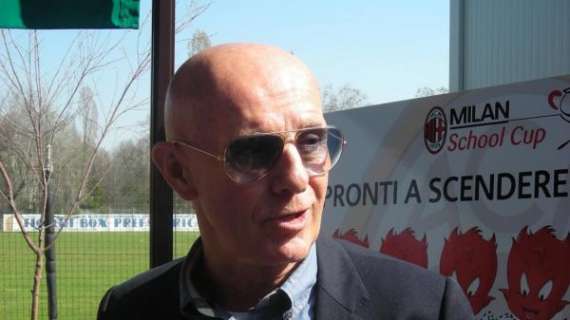 Sacchi: "Già rifiutata offerta del Real, il Milan non vende Thiago Silva"