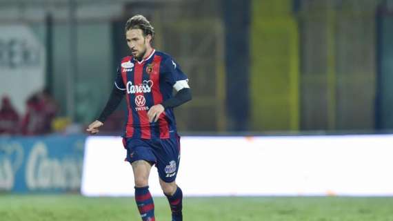 Floro Flores: "Riprendere la stagione è impossibile, i calciatori non si stanno allenando"