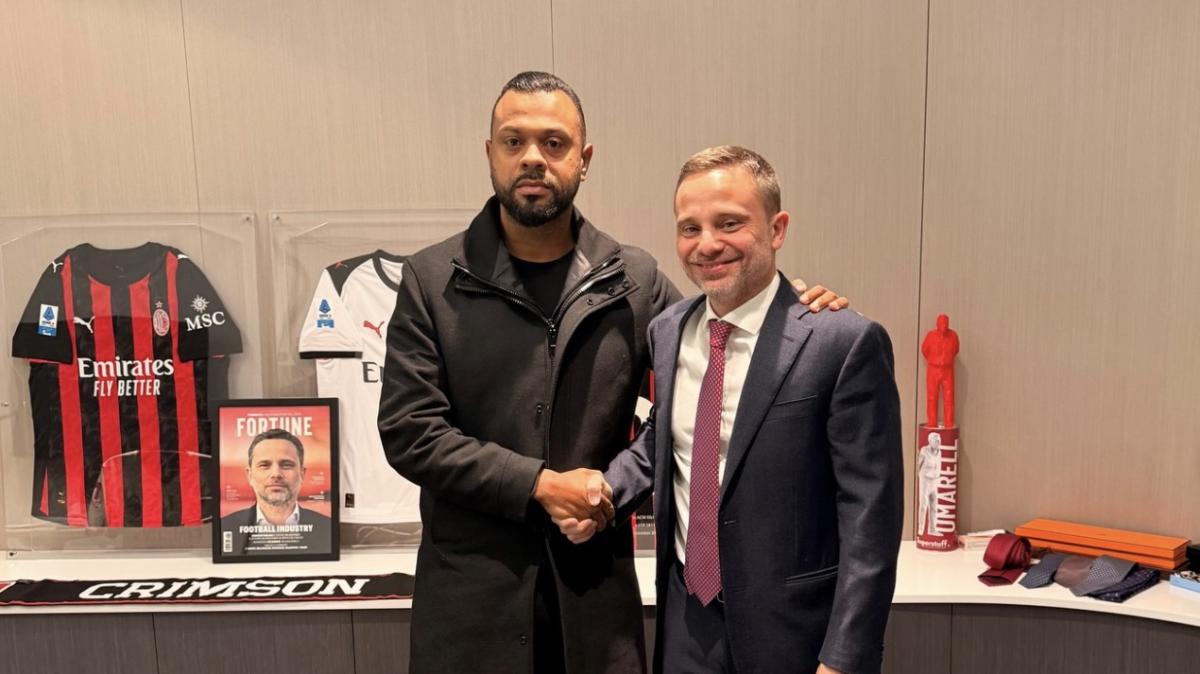 Gli agenti di André in visita a Casa Milan dieci giorni fa: le foto