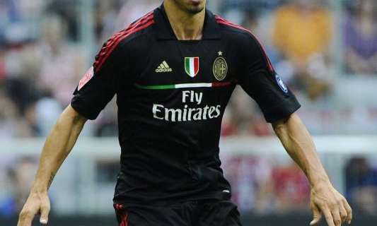 Divise, Milan in maglia nera