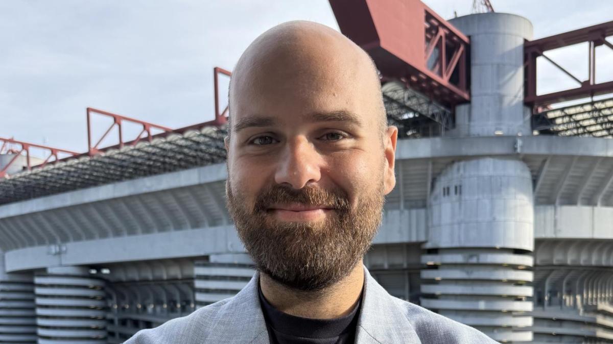 Letizia non ci sta: “Come si potrebbe pensare di sostituire Gimenez con un giocatore oggettivamente inferiore come Lucca?”