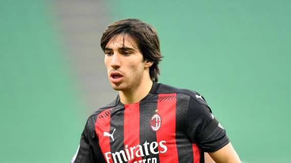 Tonali: "Il 5-0 di Bergamo ha fatto scattare qualcosa nel Milan"