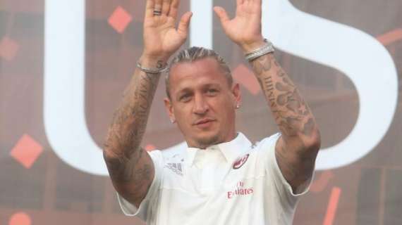 Casa Milan, guarda Genoa-Milan con Mexes a Cucina Milanello