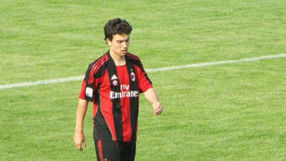 Adria Carmona, il catalano di Milano: "Al Milan sto benissimo. Ibra? Se mi alleno con la prima squadra è anche merito suo..."