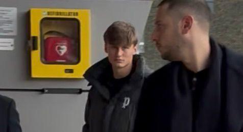 VIDEO MN - Dalpiaz arrivato in sede per la firma sul contratto 