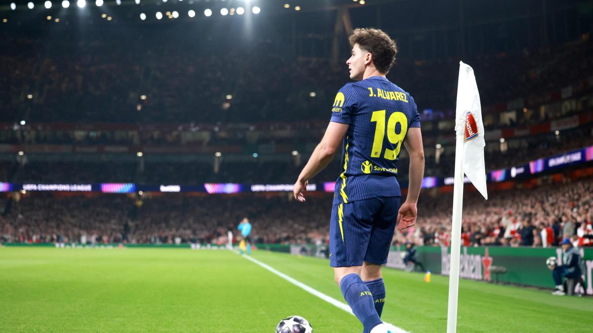 Clamorosa offerta del Real Madrid all’Atletico per Julian Alvarez, ma i Colchoneros rifiutano