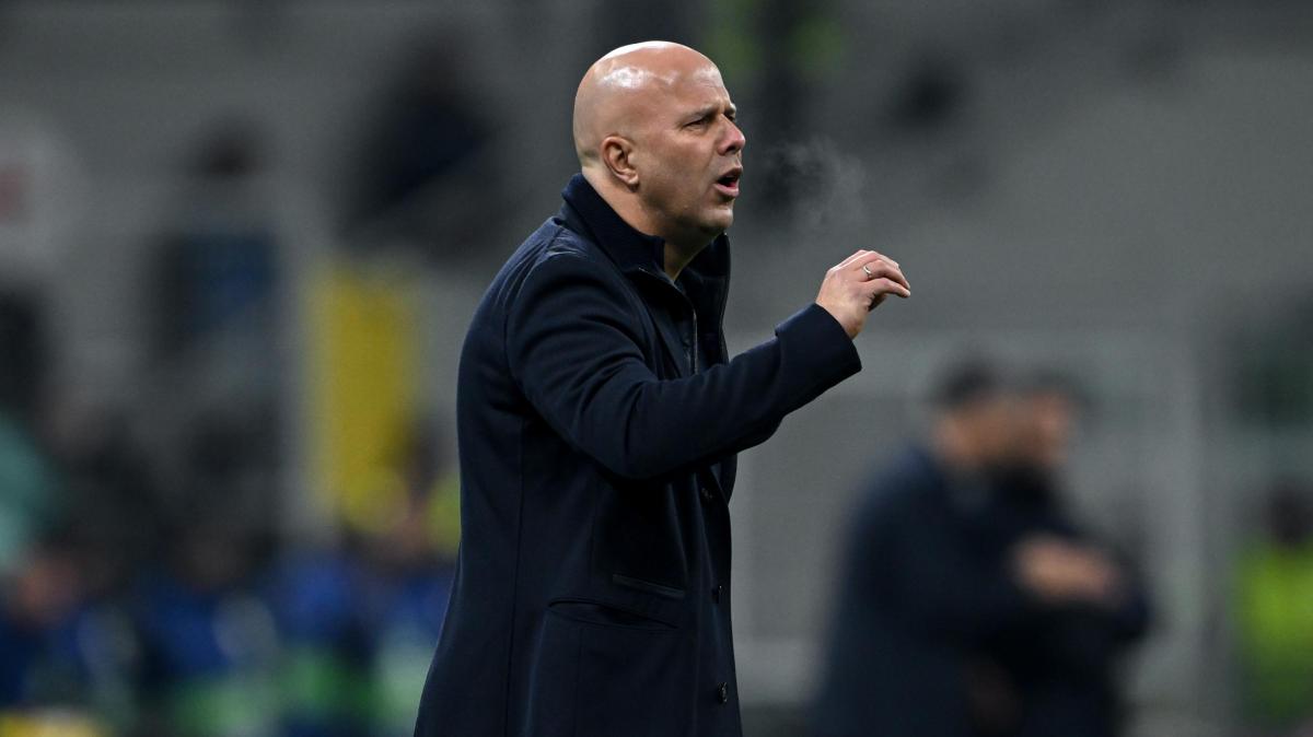 Nuovo allenatore Milan: Slot ha grande voglia di riscatto, ma c'è il nodo ingaggio