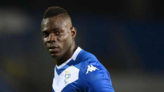Lega Serie A, la foto di Mario Balotelli e la figlia Pia