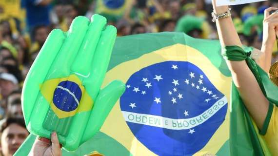 Casagrande (giornalista brasiliano): "Il Flamengo ha avviato le trattative col Milan per cedere Duarte"