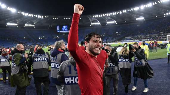 Calabria premiato da Maldini per le 200 presenze: "Grande orgoglio, ma ora andiamo a lavorare per tornare a sorridere e a vincere"