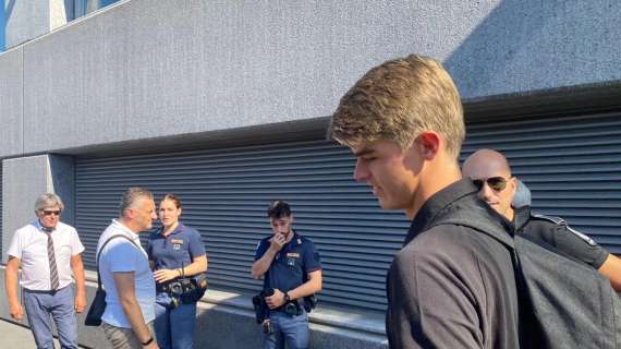 PHOTOGALLERY MN - La partenza dei rossoneri verso Reggio Emilia
