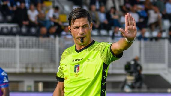 Serie A, gli arbitri: Manganiello dirige Como-Napoli, Piccinini per l'Inter. Al Milan Sozza