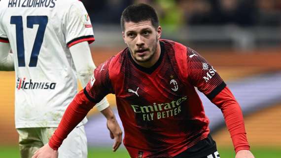 Tuttosport - L'esplosione di Jovic cambia i piani di mercato del Milan: l'investimento in attacco rinviato all’estate