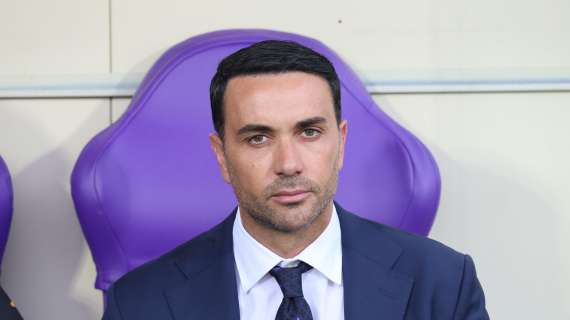 Fiorentina, esercitata l'opzione per il rinnovo fino al 2027 di Palladino