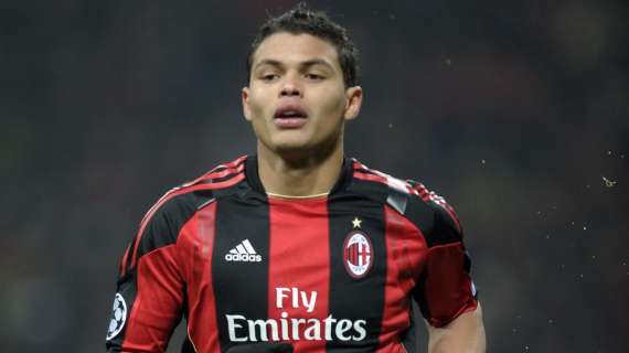 Thiago Silva: "Mia moglie mi ha detto di restare al Milan fino a fine carriera"