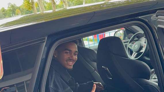 VIDEO MN - David Odogu è arrivato a Casa Milan: ora la firma