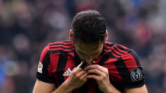 Milan, Çalhanoglu vince il gol del mese: "Stavo solo aspettando la sponda di Cutrone"