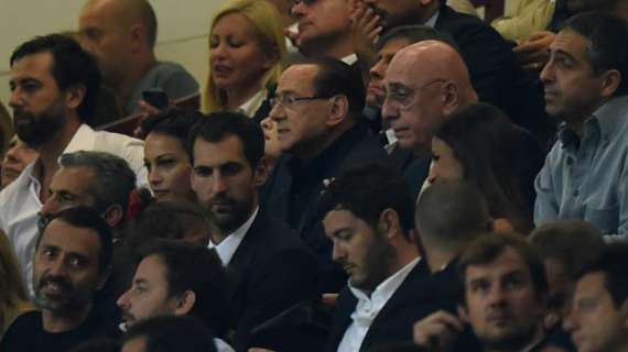 Tuttosport - La strategia di Berlusconi: tenere la maggioranza per valutare i nuovi investitori e raggiungere alcuni obiettivi sportivi