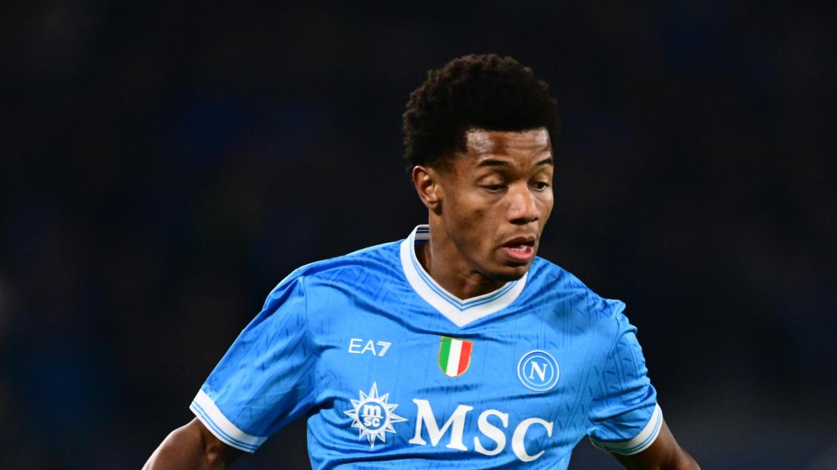 NAP-MIL (1-0): Neres porta in vantaggio il Napoli, non bene la difesa rossonera