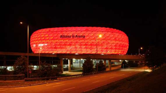 La UEFA nega l'illuminazione arcobaleno all'Allianz Arena: "Messaggio politico, restiamo neutrali"