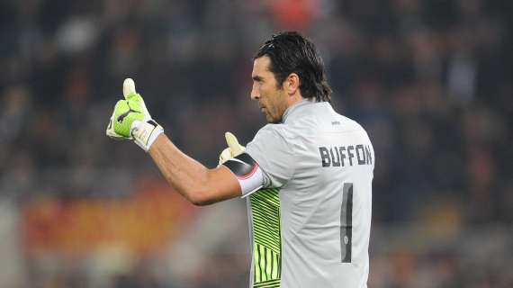 Buffon: "Il Milan è la squadra più forte"