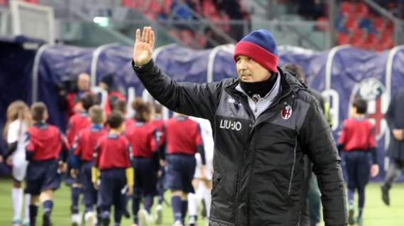 Il Bologna festeggia Mihajlovic "ti vogliamo bene"