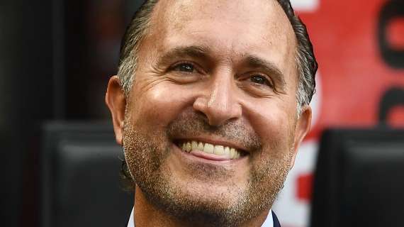 Gazzetta - Che sorpresa per Cardinale: trovato un suv con la scritta "Campioni d'Italia" sotto un hotel