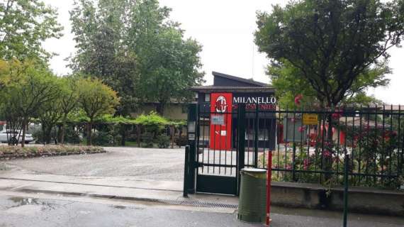Il Milan e le immagini dell'allenamento odierno: "Ricaricando le energie verso la SPAL"