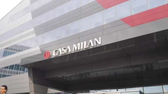 MN - Milan, nessuna trattativa con la Dinamo Kiev: solo una visita di cortesia del dg degli ucraini