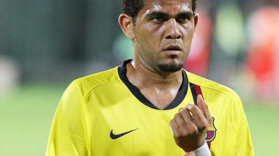 Dani Alves: "Forse Ibra non ha avuto pazienza nell'adattarsi"