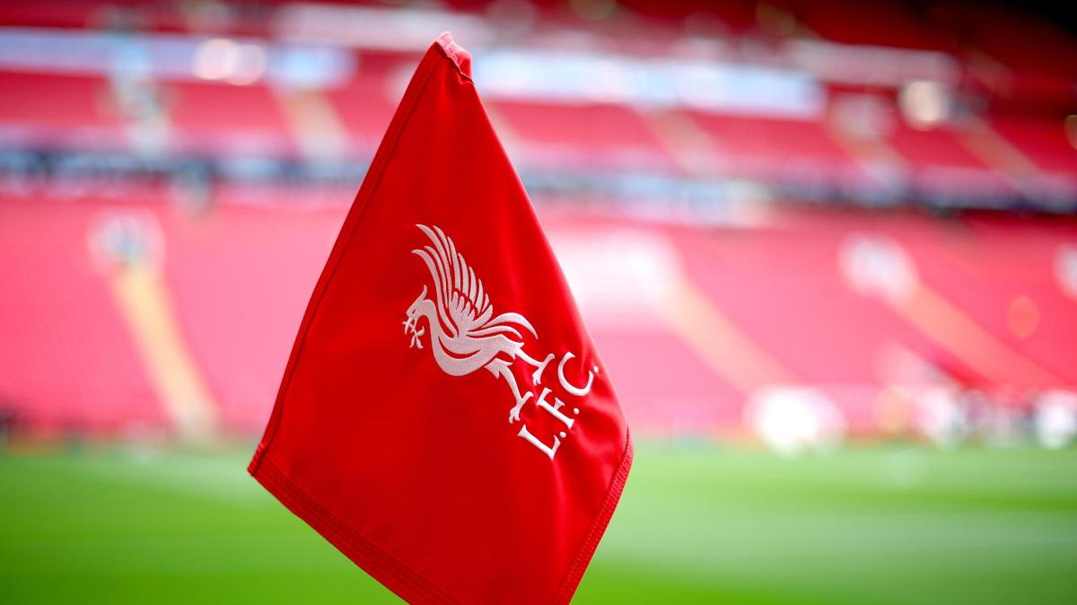 La protesta dei tifosi del Liverpool ha effetto: il club abbandona il piano di aumento dei prezzi dei biglietti
