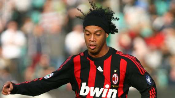 Ronaldinho ricorda il suo tempo al Milan: "Lo scudetto lo sento mio. Il momento più bello è stato..."