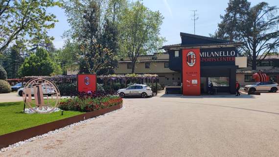 Vigilia di Fiorentina-Milan: rifinitura mattutina per i rossoneri