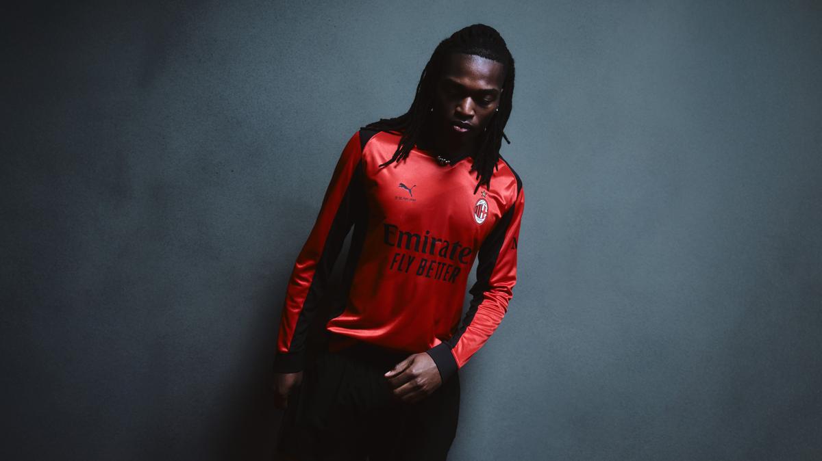 Stramaccioni esalta il nuovo Leao: "E' sicuramente diverso negli atteggiamenti e vedo una leadership di gruppo molto più spiccata"