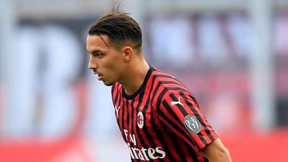 Leonardo avverte di nuovo profumo d'affare: Bennacer pilastro e il Milan vuole tenerlo