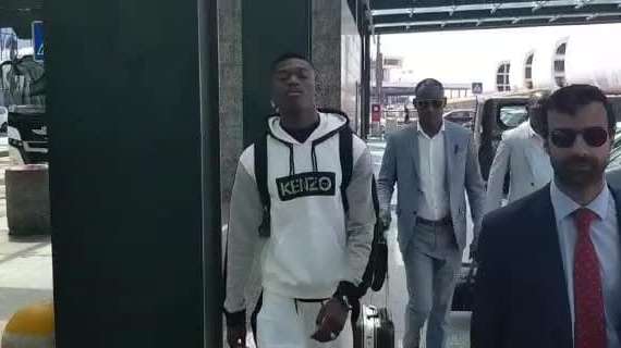 Gazzetta - Milan, oggi firma Leao ed è atteso in città Duarte. E per Correa non è ancora finita...