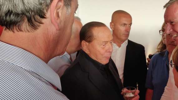 Berlusconi: "Il Milan è stato un grande amore. Mai tornare indietro"