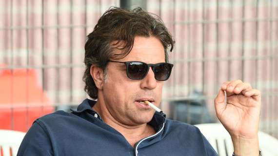 Napoli, Giuntoli a Sky: "Raspadori non è al 100%, per questo partirà dalla panchina. Oggi partita delicata e difficile"