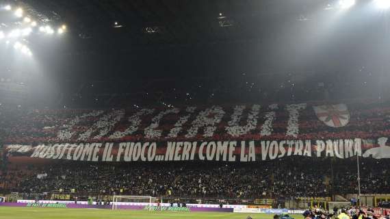 Derby senza coreografie: la Digos vieta l'ingresso del materiale alla Curva Sud