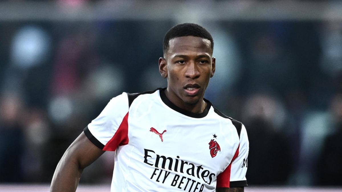 Allegri su Estupinan: "Ha fatto cose buone, altre meno buone. Come tutti"