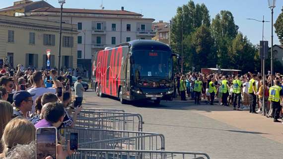 VIDEO MN – Milan arrivato al Tardini, alle 18.30 la sfida col Parma